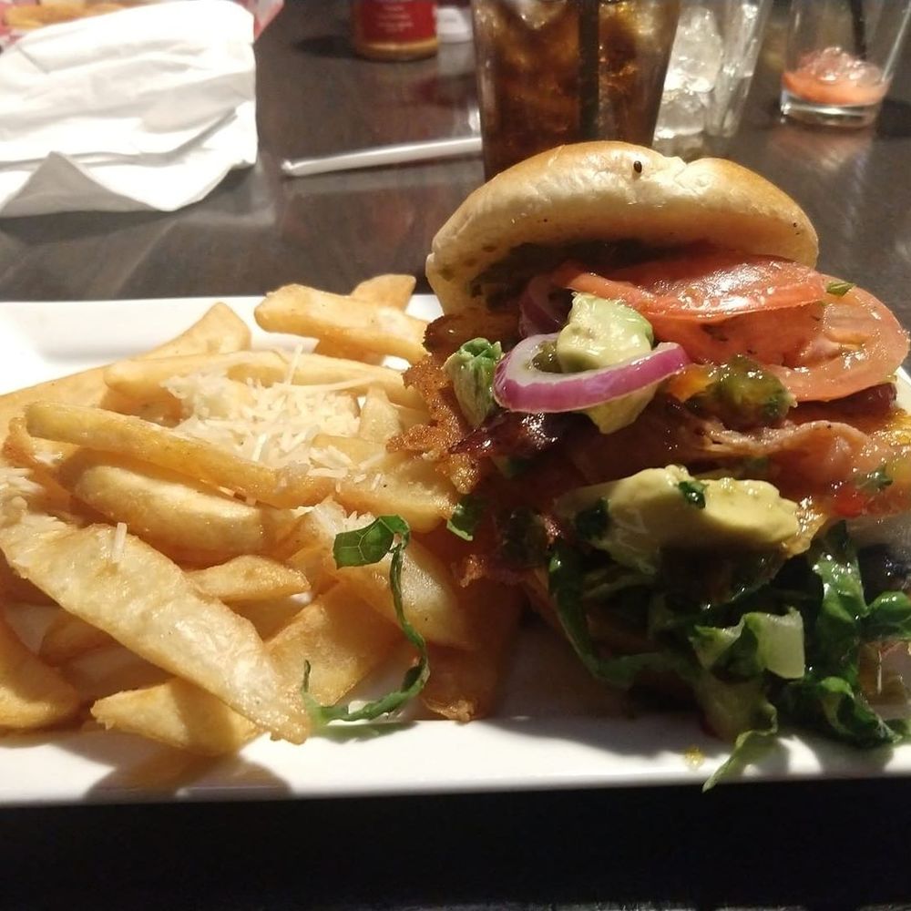 Meet your Posher, Ashtin